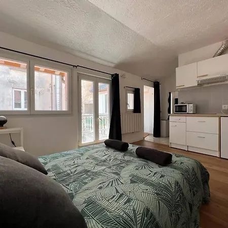 Le Cocon De Melun Apartment Exterior photo